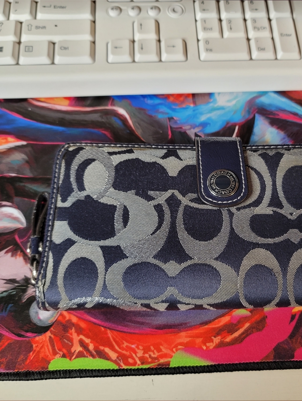Coach Wallet Womens One Size Blue Zip Around Signature C Logo Leather Accordion